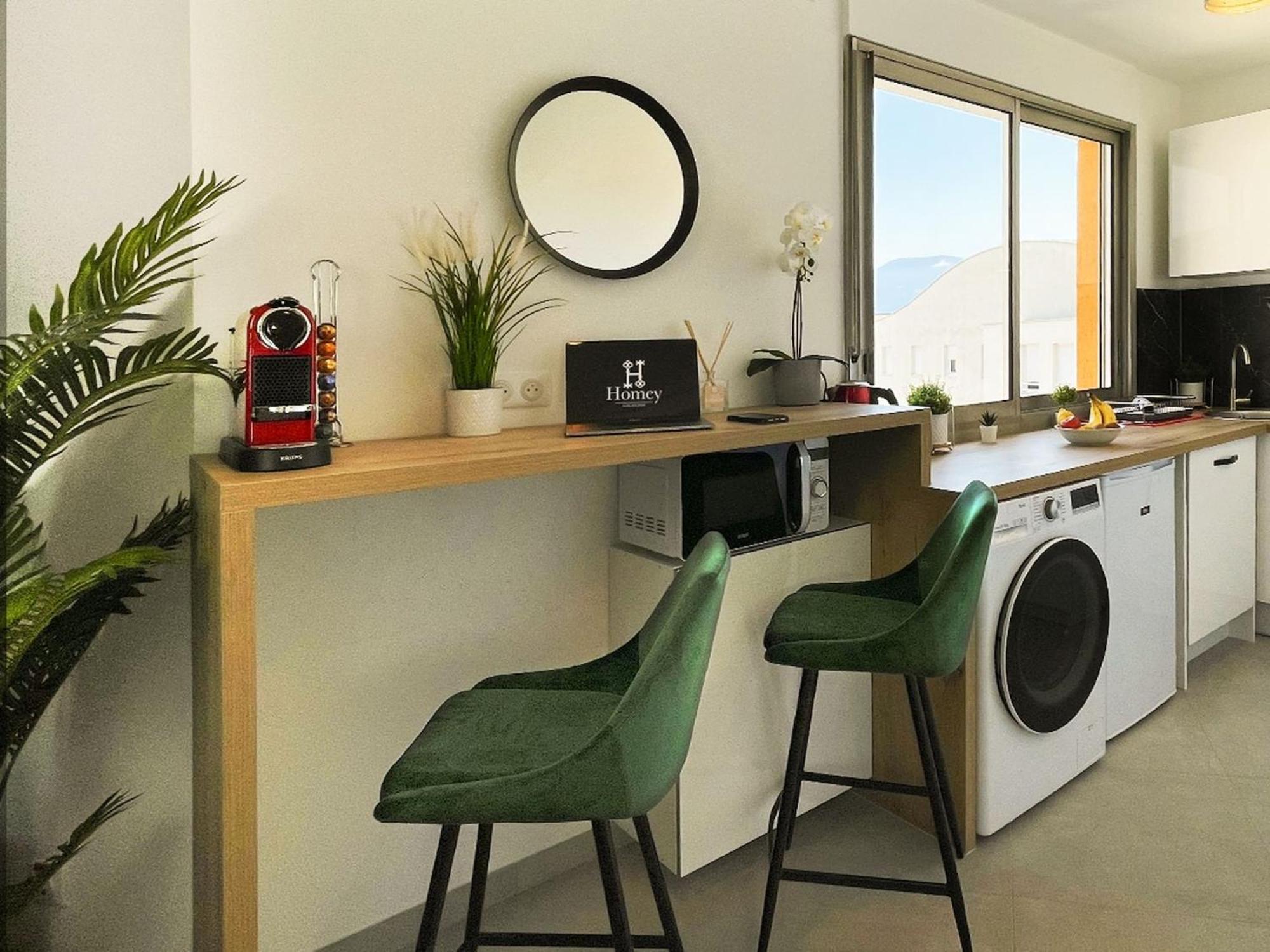 HOMEY SUPERCHILL - Appartement moderne et tout équipé - Netflix et WiFi inclus - Situé en Hyper-centre - Proche Genève Annemasse Extérieur photo