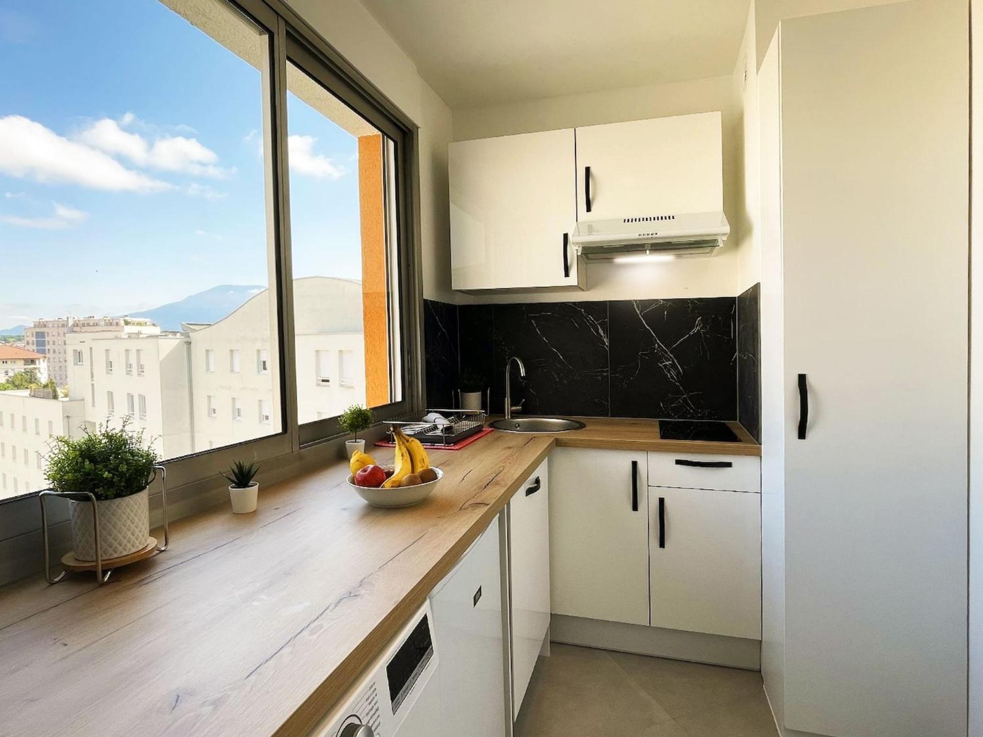HOMEY SUPERCHILL - Appartement moderne et tout équipé - Netflix et WiFi inclus - Situé en Hyper-centre - Proche Genève Annemasse Extérieur photo